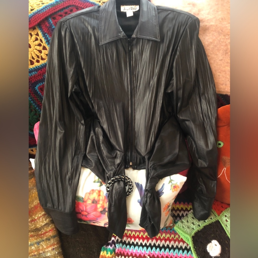 EUC Women’s Joseph Ribkoff Faux Leather Jacket - Picture 13 of 15
